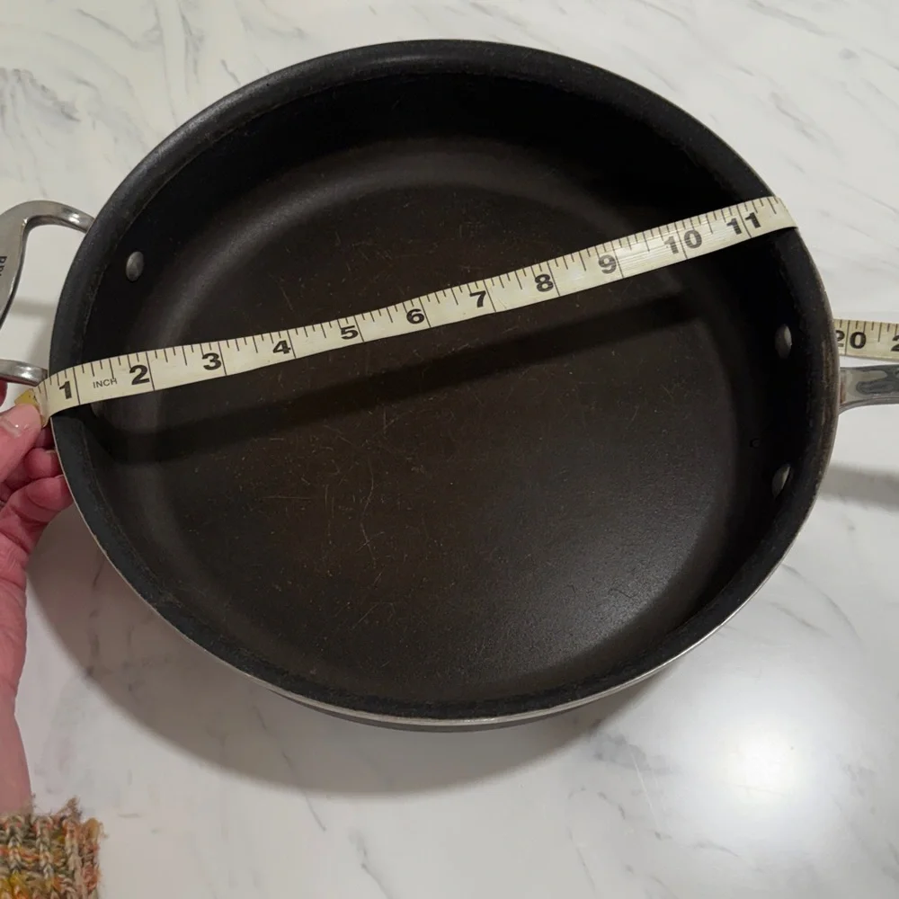 All-Clad LTD 11” Fry Pan – Hard Anodized – Made in USA very good condition